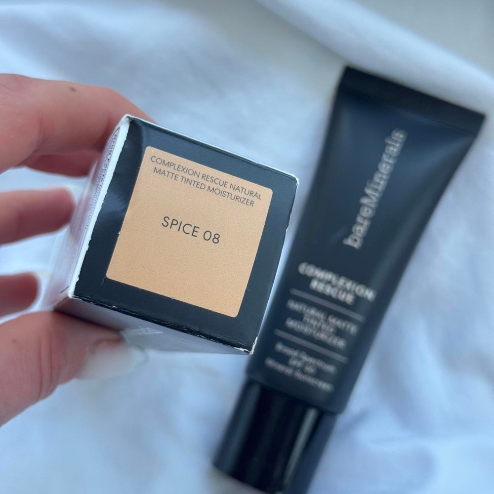 bareMinerals Complexion Rescue Natural Matte Tinted Moisturizer SPF 30 Spice 08